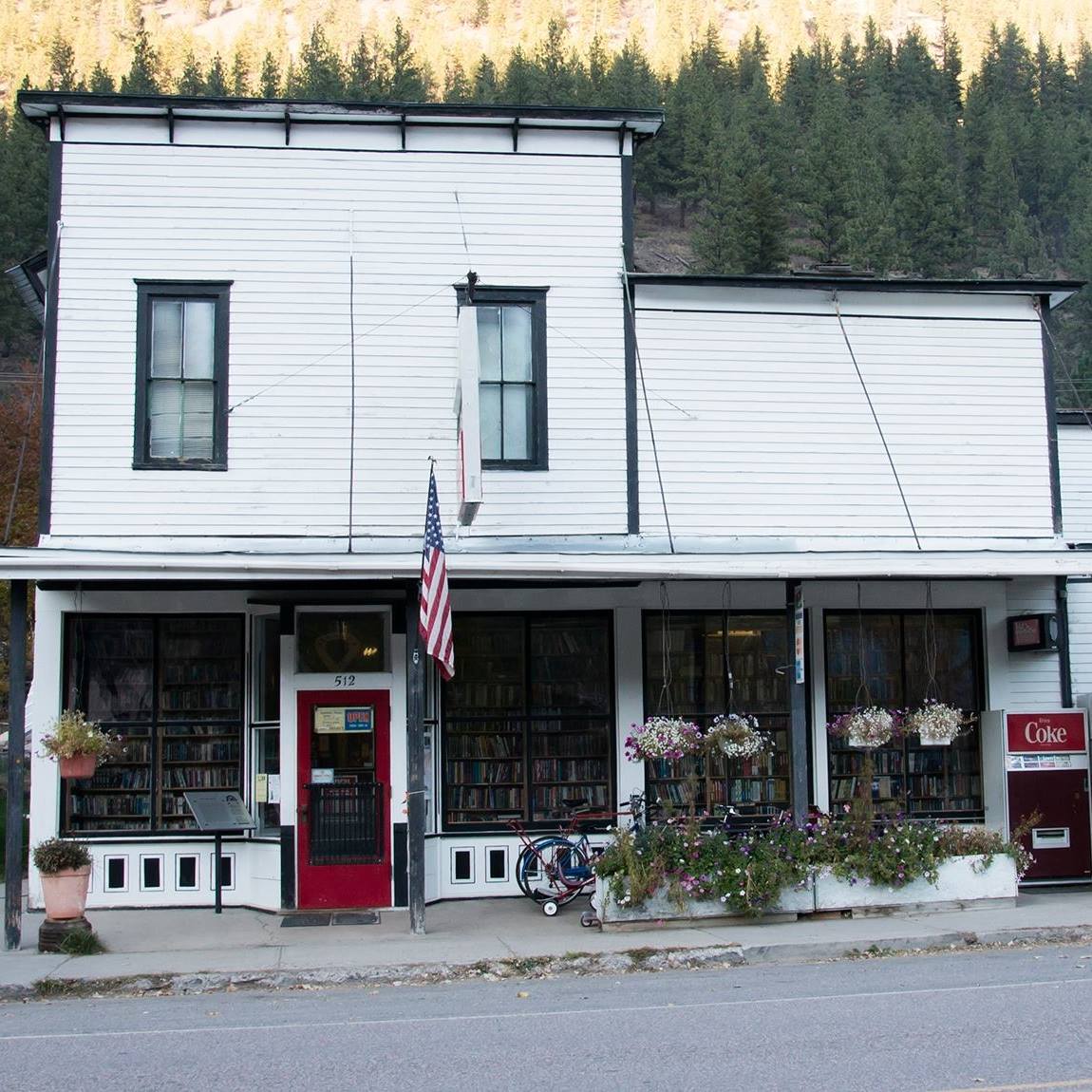 Montana Valley Bookstore, Alberton